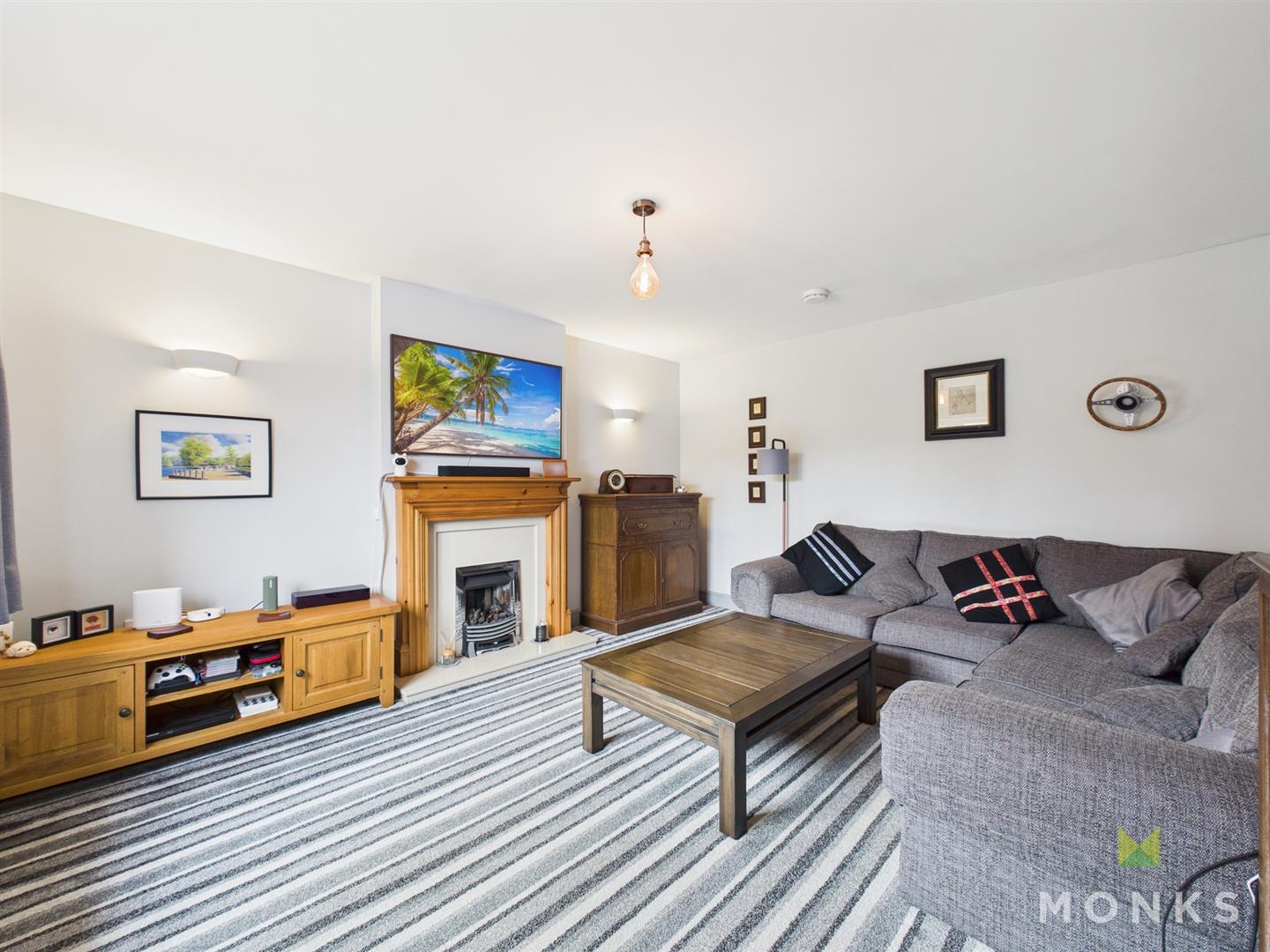 1 Oswalds Close, Oswestry, SY11 2TD For Sale 1 Oswalds Close, Oswestry, SY11 2TD For Sale